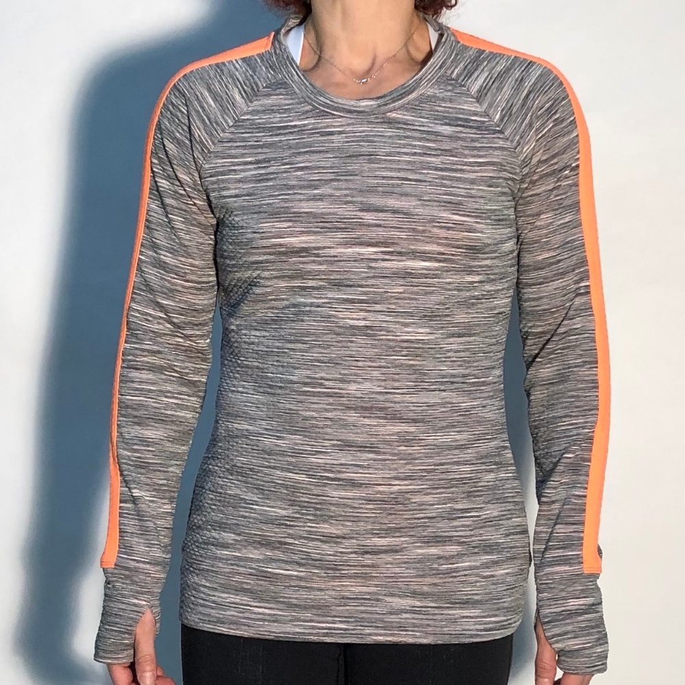 Athleta long sleeve sweatshirt
